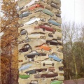 1982-Arman-Parcage-longue-duree-accumulation-de-59-voitures-dans-1600-tonnes-de-beton-19.5mx6m.Fondation-Cartier-Jouy-en-Josas