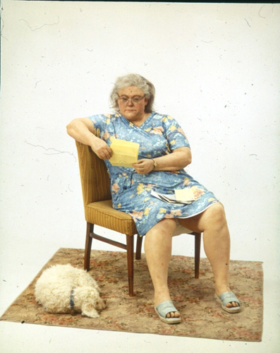 1977-Duane-Hanson-Woman-and-Dog.jpg